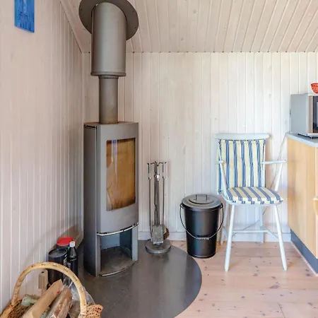 Three-bedroom In Brenderup Fyn