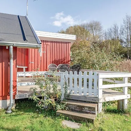 Three-bedroom In Brenderup Fyn * Vedelshave