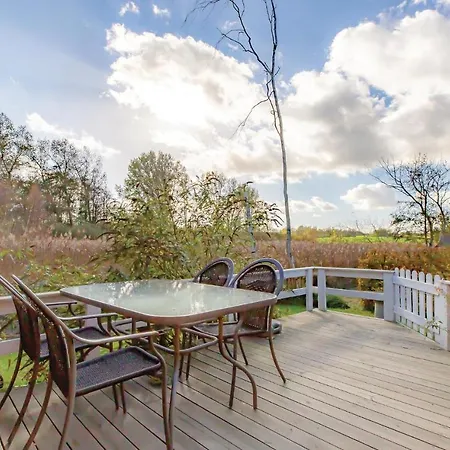 Casa de Férias Three-bedroom In Brenderup Fyn *